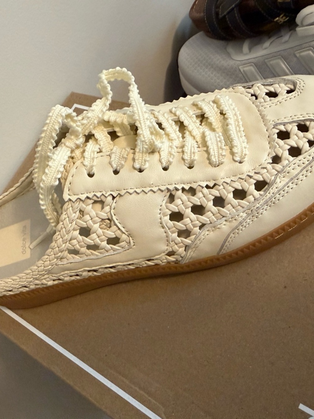 Dolce Vita Women’s Cream Woven Classic Slide on Sneaker